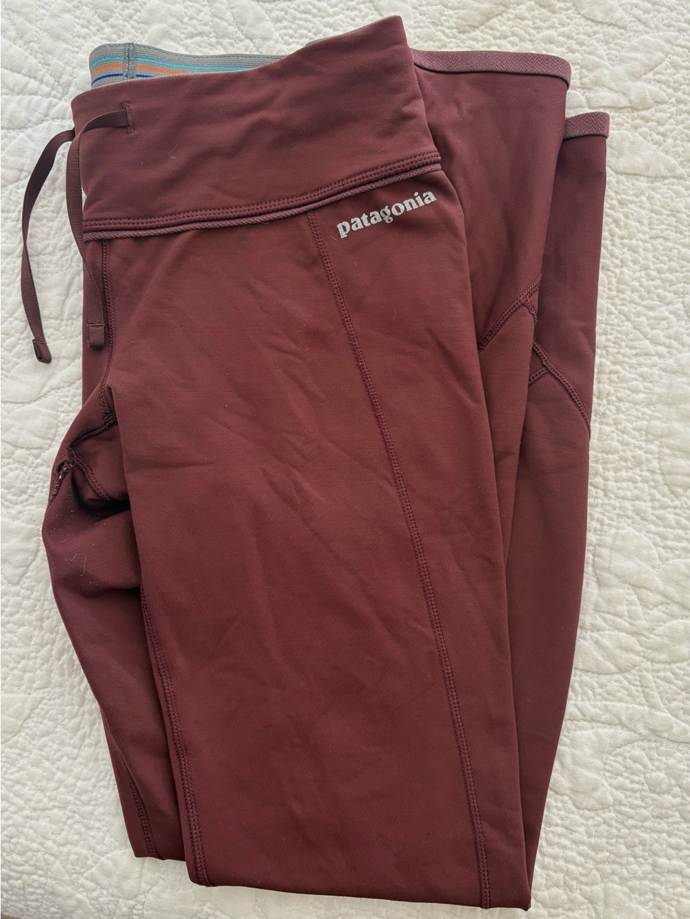 Patagonia Endless Run 7/8 Tights Women's Pants - Dark Ruby